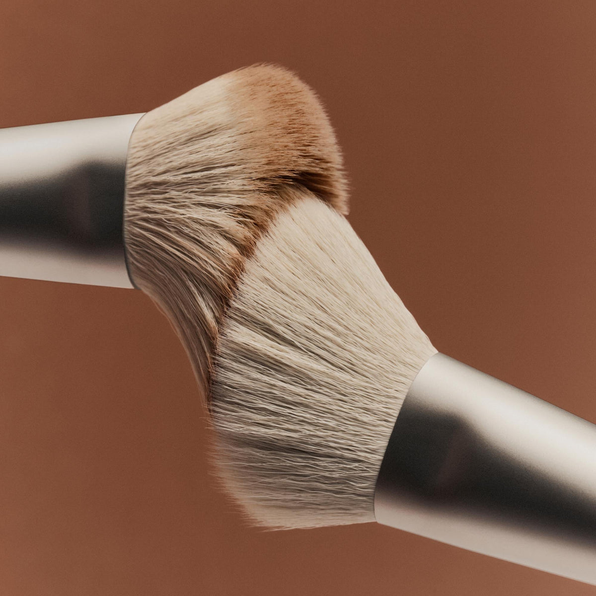 the-bronzer-brush-q2 Bronzer_Brush-1.jpg