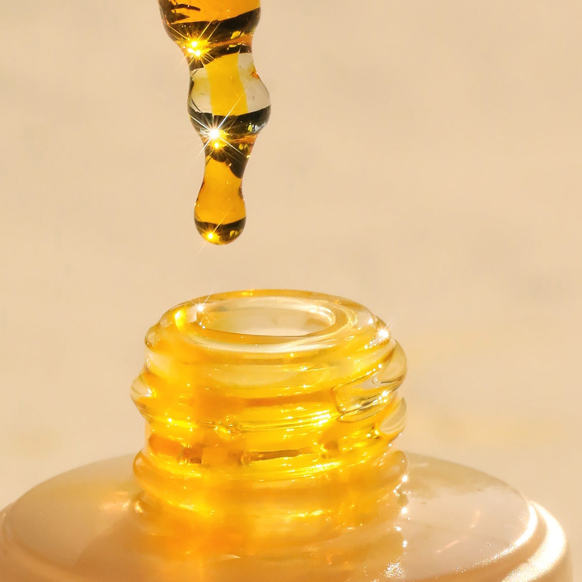 heavenly-sixteen-all-in-one-face-oil-c0 PDP-Heavenly-Sixteen-Supplemental-3.jpg