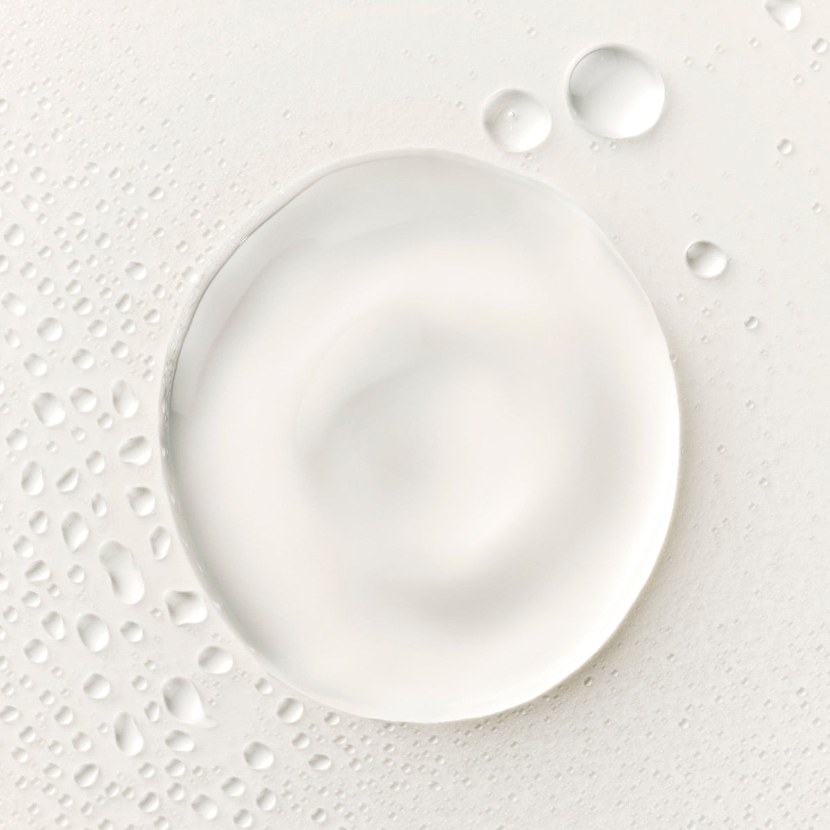 jet-lagtm-skin-soothing-hydration-mist-i1 PDP-JL-Mist-Supplemental-Goop_2025.jpg