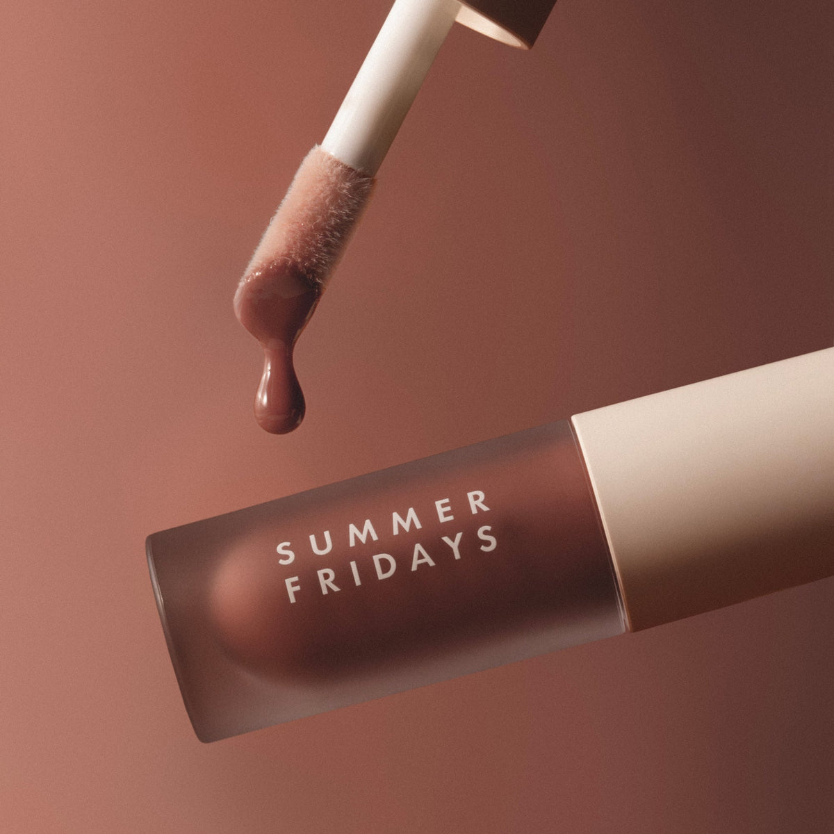 dream-lip-oil-warm-beige-q8 PDP_DLO-WarmBeige-1.jpg